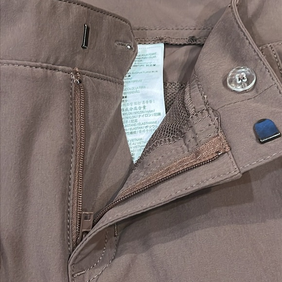 Women’s Brand New W/Tag KIRKLAND Signature Ankle Pants. Lightweight Size 10 - Picture 8 of 10